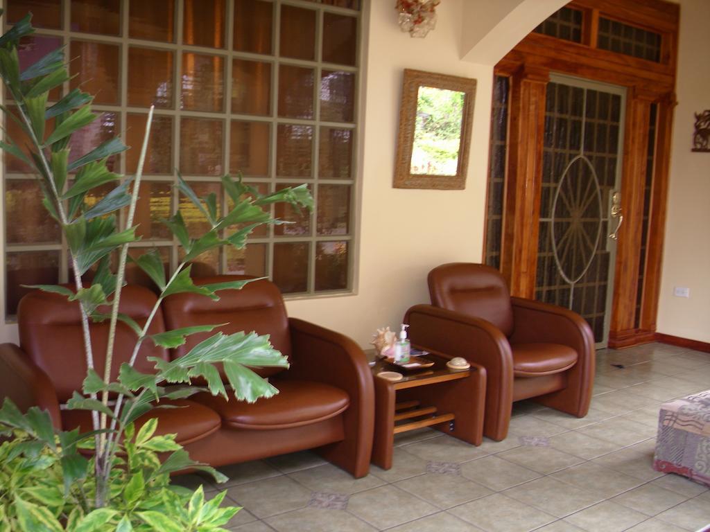 Bed and Breakfast Native Abode Bon Accord Village Exterior foto